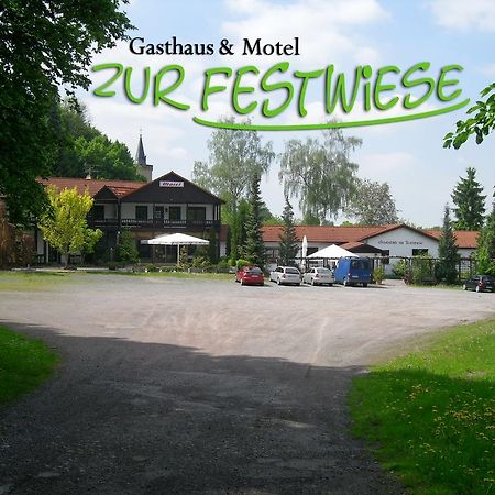 Motel Zur Festwiese Gierstädt Zewnętrze zdjęcie
