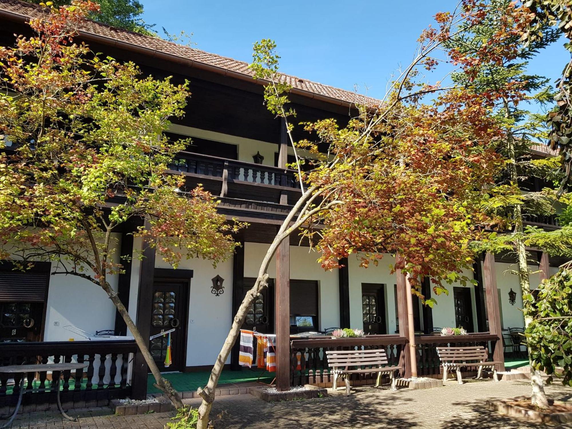 Motel Zur Festwiese Gierstädt Zewnętrze zdjęcie