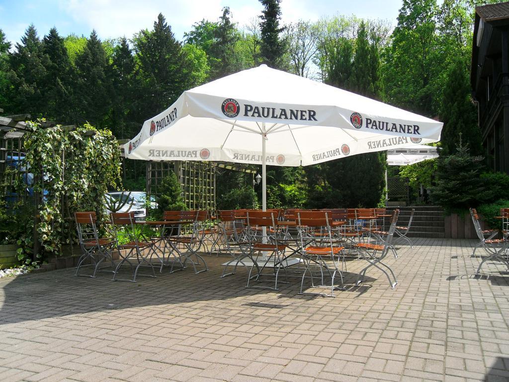 Motel Zur Festwiese Gierstädt Zewnętrze zdjęcie