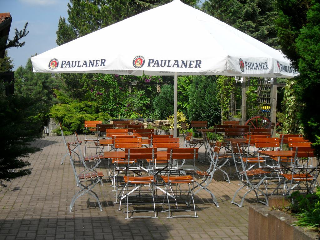 Motel Zur Festwiese Gierstädt Zewnętrze zdjęcie